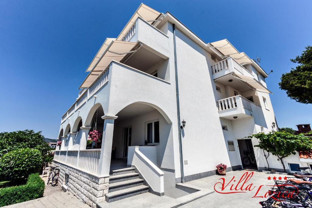 Villa Lozica Рогозница Экстерьер фото
